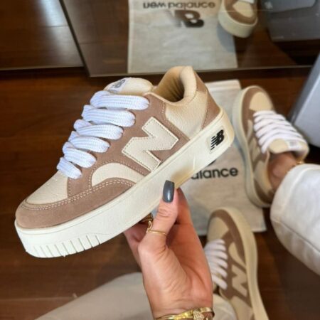 New Balance Caramelo