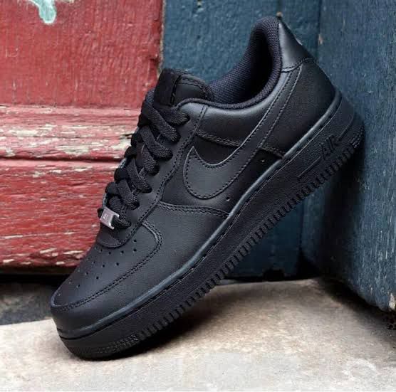 Nike Preto