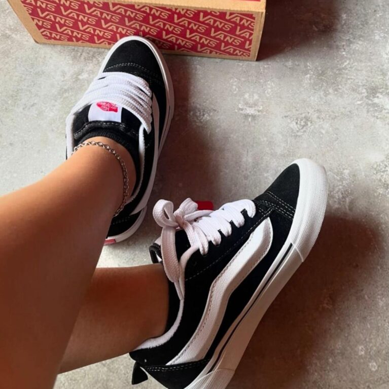 Vans Knu